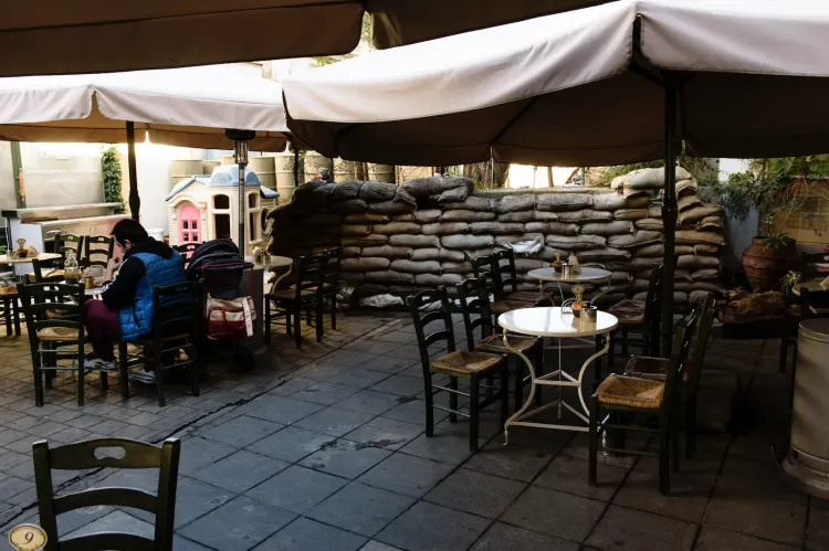 A wall separating the two communities in Cyprus. Cyprus model for Georgia